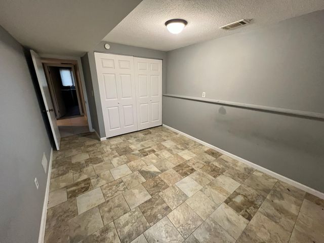 4048 Halite Lane, Eagan, MN 55122