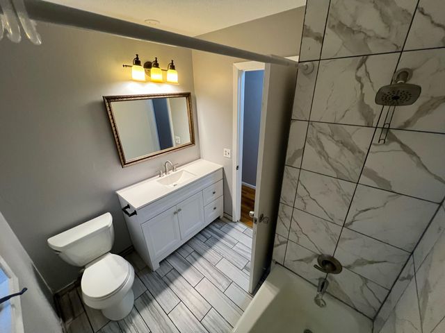 4048 Halite Lane, Eagan, MN 55122