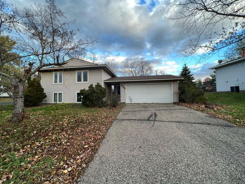 4048 Halite Lane, Eagan, MN 55122