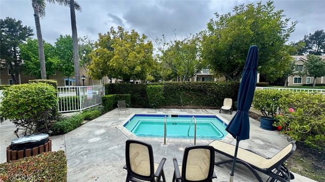 8712 Chessington Drive 255D, Inglewood, CA 90305