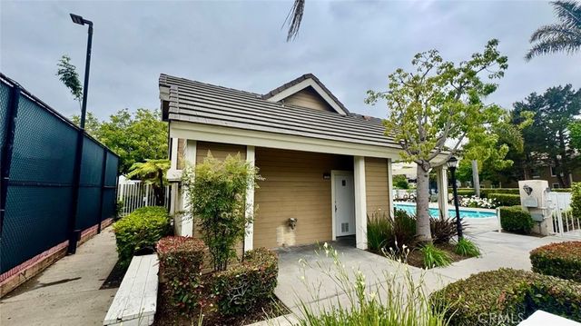 8712 Chessington Drive 255D, Inglewood, CA 90305