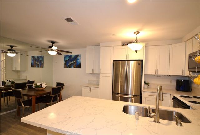 8712 Chessington Drive 255D, Inglewood, CA 90305
