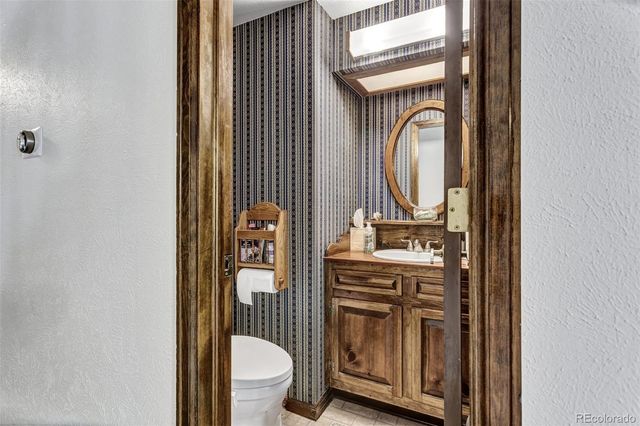 3894 E Long Place, Centennial, CO 80122