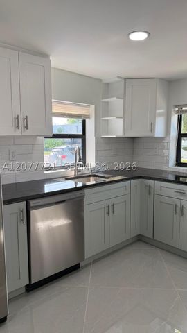 305 NE 58th Ter 0, Miami, FL 33137