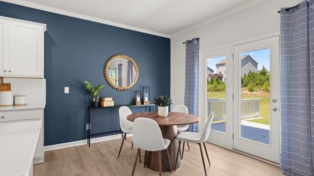 1046 Lost Creek Parkway, Dallas, GA 30132