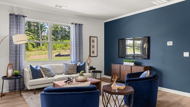 1046 Lost Creek Parkway, Dallas, GA 30132