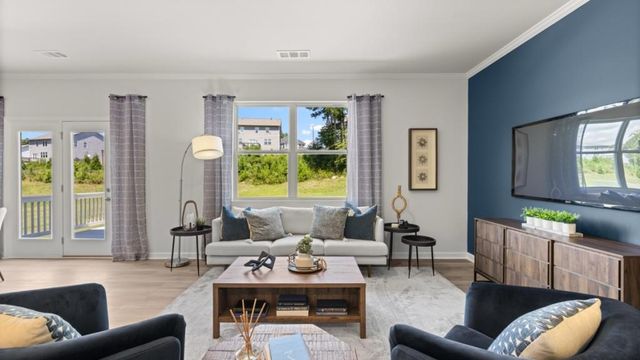 1046 Lost Creek Parkway, Dallas, GA 30132