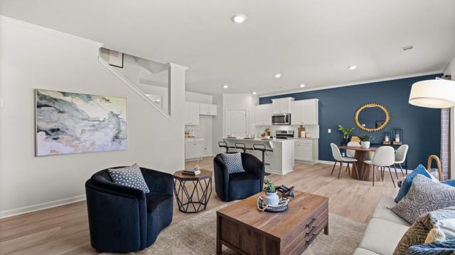 1046 Lost Creek Parkway, Dallas, GA 30132