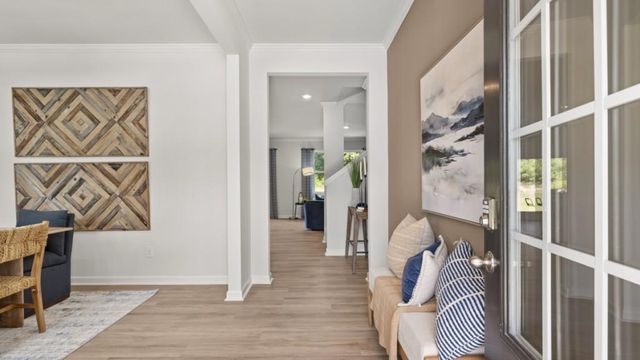 1046 Lost Creek Parkway, Dallas, GA 30132