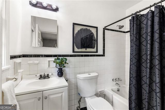 1661 Brewer Boulevard SW, Atlanta, GA 30310