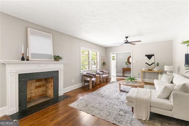 1661 Brewer Boulevard SW, Atlanta, GA 30310