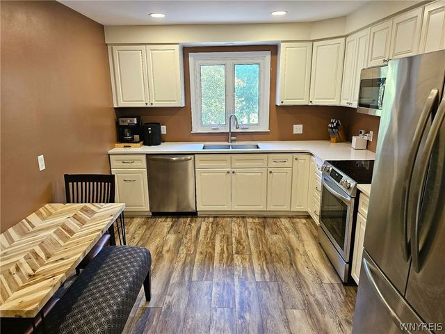 1041 Reserve Road 7, West Seneca, NY 14224