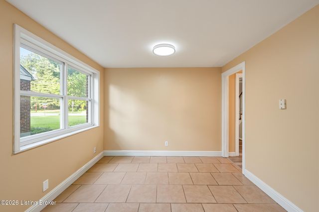 6405 S 3rd St, Louisville, KY 40214