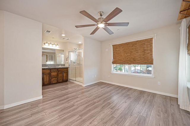 132 Ivy St, Roseville, CA 95678