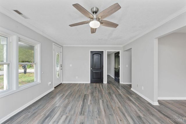 6820 N Clarawill Drive, Goshen Twp, OH 45140