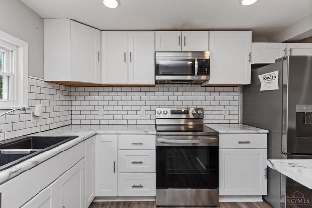 6820 N Clarawill Drive, Goshen Twp, OH 45140