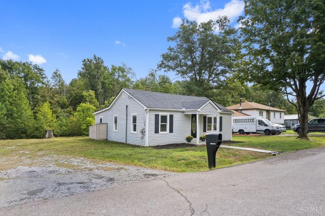 6820 N Clarawill Drive, Goshen Twp, OH 45140