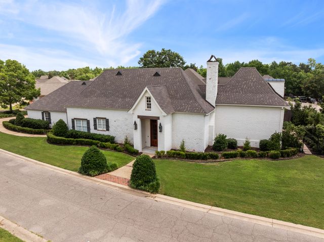 25 Sunset, Hattiesburg, MS 39402