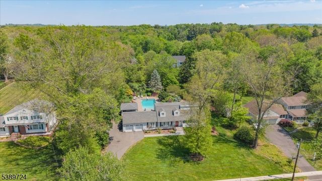 15 Wedgewood Dr, Bernards Twp., NJ 07920