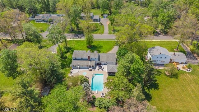 15 Wedgewood Dr, Bernards Twp., NJ 07920
