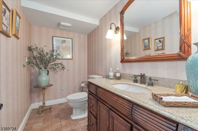 15 Wedgewood Dr, Bernards Twp., NJ 07920