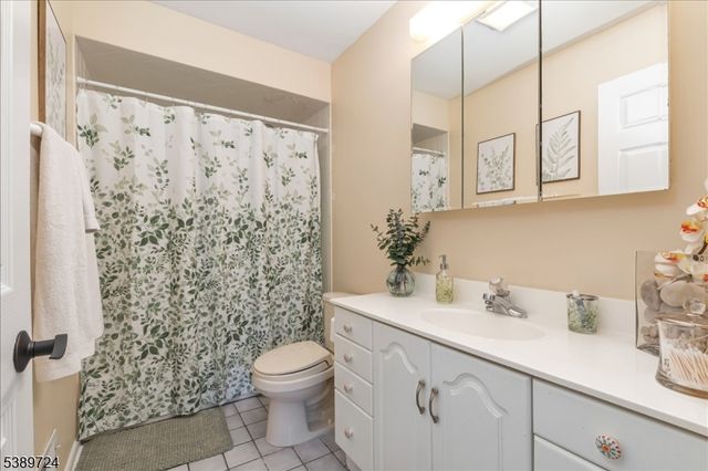 15 Wedgewood Dr, Bernards Twp., NJ 07920
