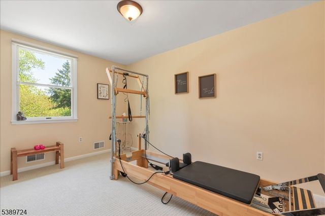 15 Wedgewood Dr, Bernards Twp., NJ 07920