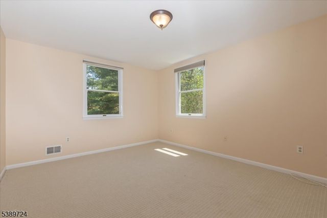 15 Wedgewood Dr, Bernards Twp., NJ 07920