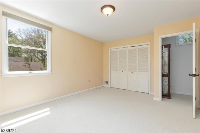 15 Wedgewood Dr, Bernards Twp., NJ 07920