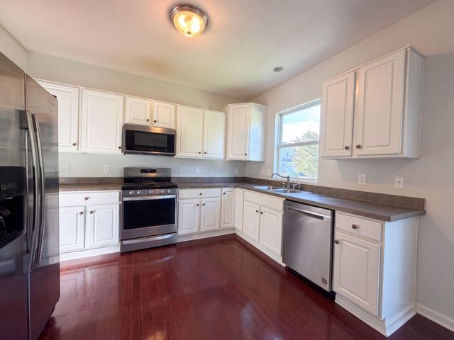 4058 Leontria Avenue, Columbus, OH 43219