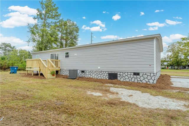 6282 Riverside Road, Nahunta, GA 31553