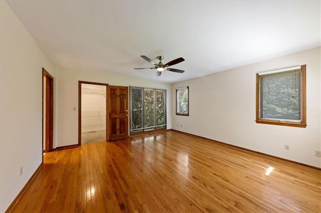 11907 Westgate Street, Overland Park, KS 66213