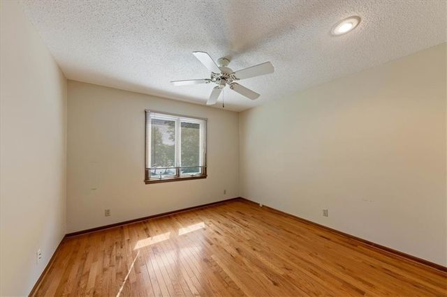 11907 Westgate Street, Overland Park, KS 66213