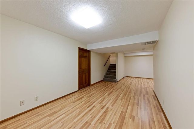 11907 Westgate Street, Overland Park, KS 66213