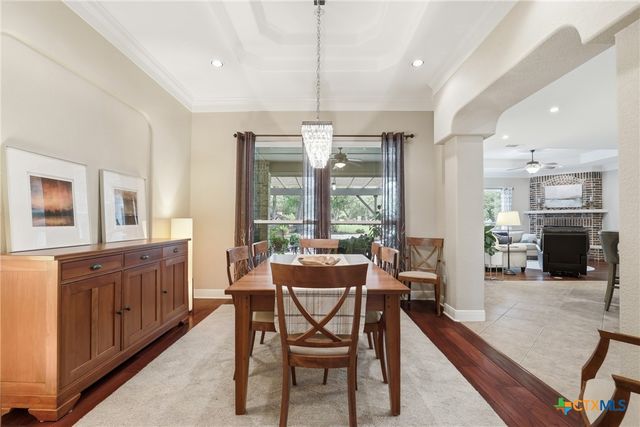 107 W Majestic Oak Lane, Georgetown, TX 78633