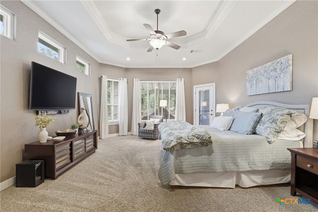 107 W Majestic Oak Lane, Georgetown, TX 78633