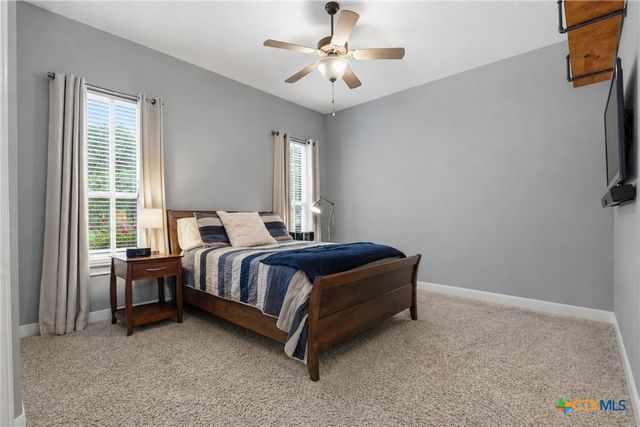 107 W Majestic Oak Lane, Georgetown, TX 78633