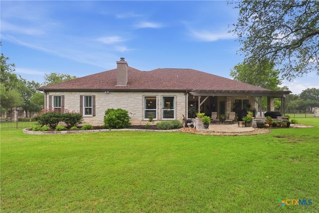 107 W Majestic Oak Lane, Georgetown, TX 78633