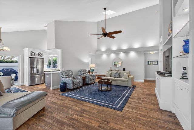 101 Cape Pointe Circle, Jupiter, FL 33477