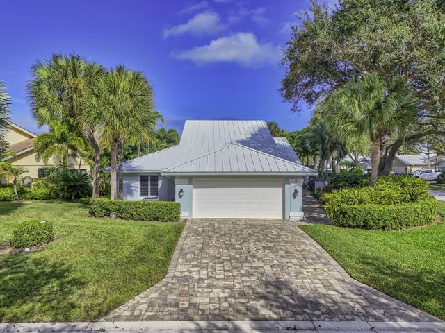 101 Cape Pointe Circle, Jupiter, FL 33477