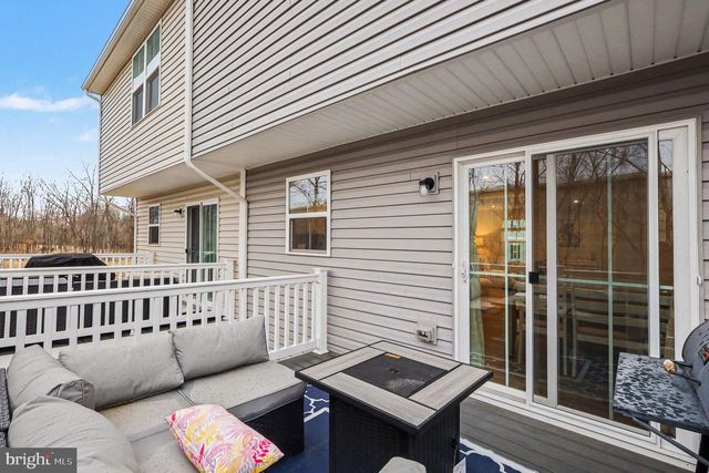 137 KENSINGTON CIR, Middletown, VA 22645