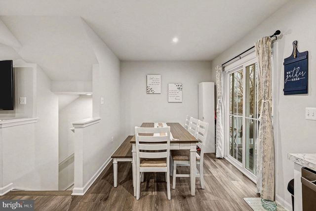 137 KENSINGTON CIR, Middletown, VA 22645