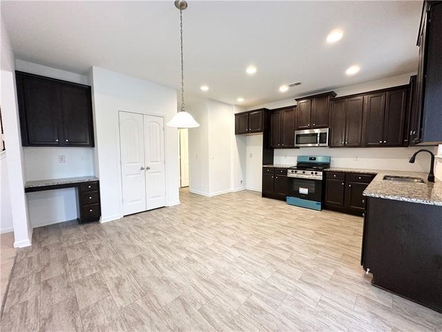 467 Pine Lane, Lawrenceville, GA 30043