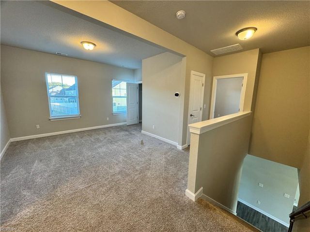 218 Tassell CRES, Suffolk, VA 23434