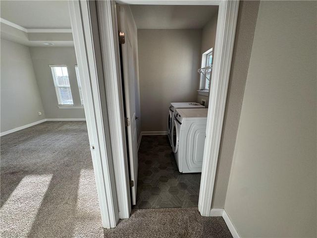 218 Tassell CRES, Suffolk, VA 23434