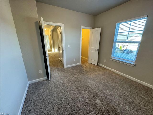 218 Tassell CRES, Suffolk, VA 23434