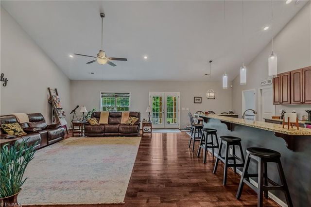 9637 Creek Farm Road, Tobaccoville, NC 27050