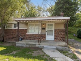 415 Martin Luther King Jr Boulevard N, Pontiac, MI 48342