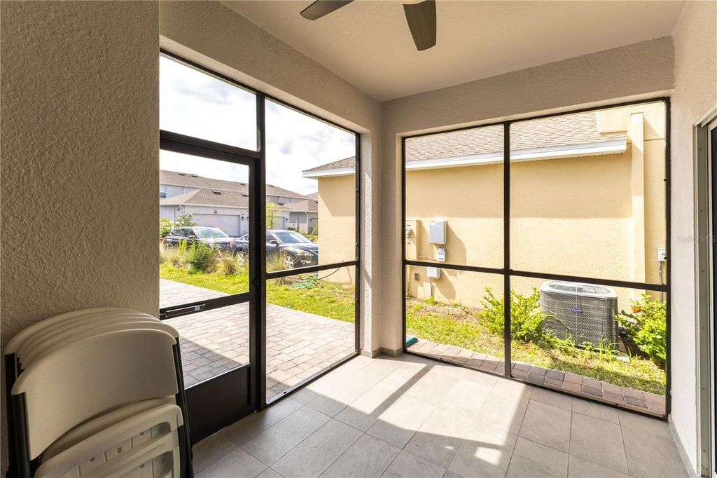 Image 33 of property listing at 11456 RHYME AVENUE, Orlando, FL 32832
