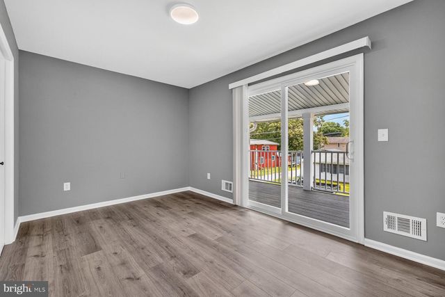 406 SILVER RUN RD, Edgewater, MD 21037